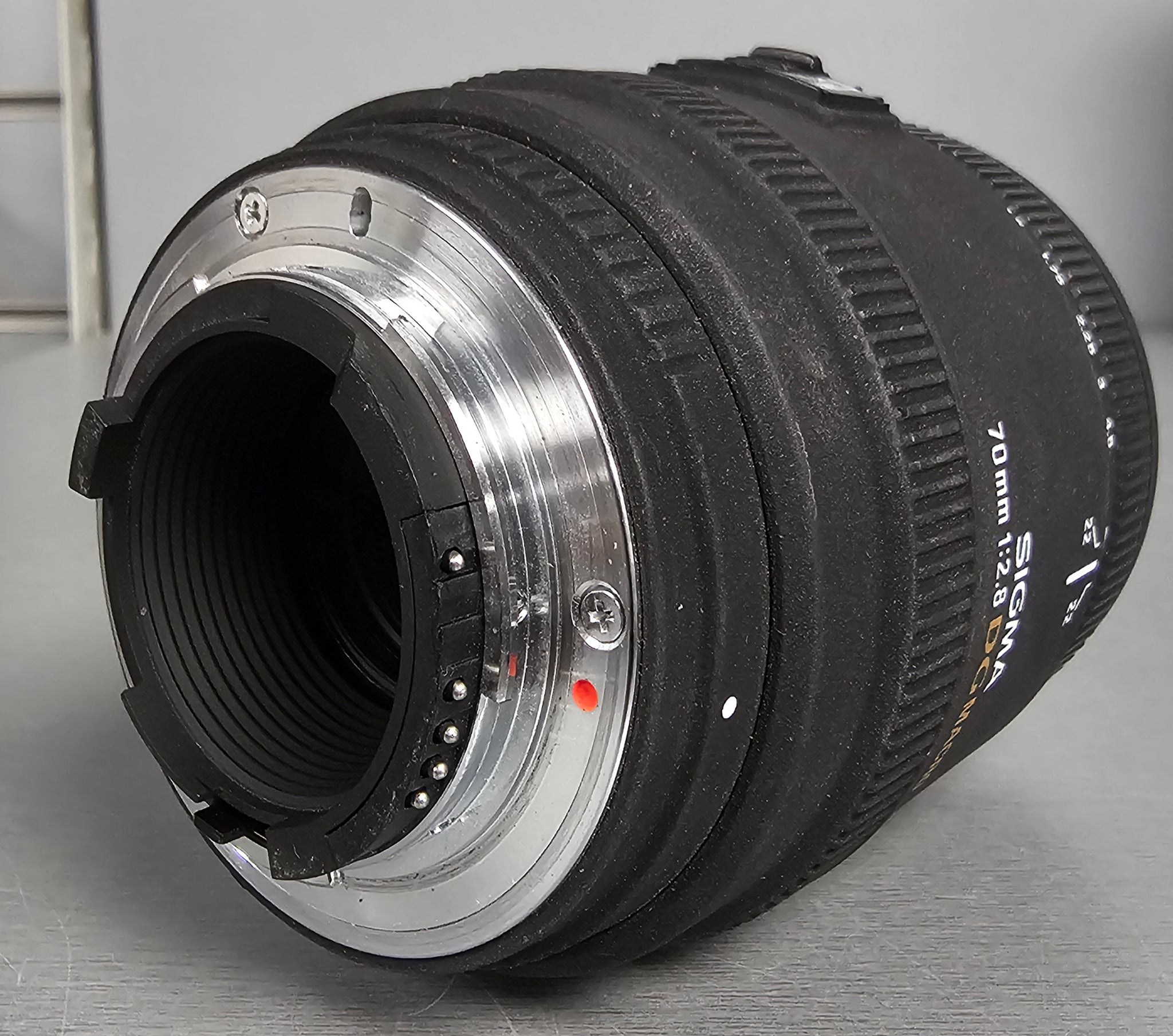 Sigma 70mm f2.8 EX DG Macro Lens For Nikon Digital & Film Cameras