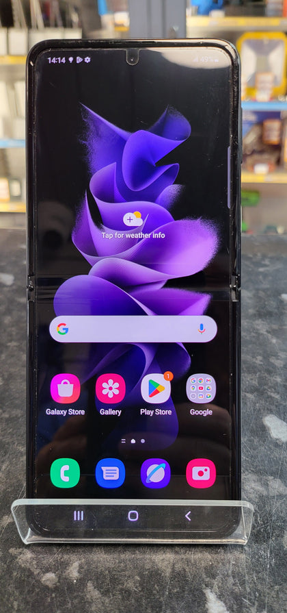 Samsung Galaxy Z Flip3 5G 128GB - Phantom Black - Unlocked