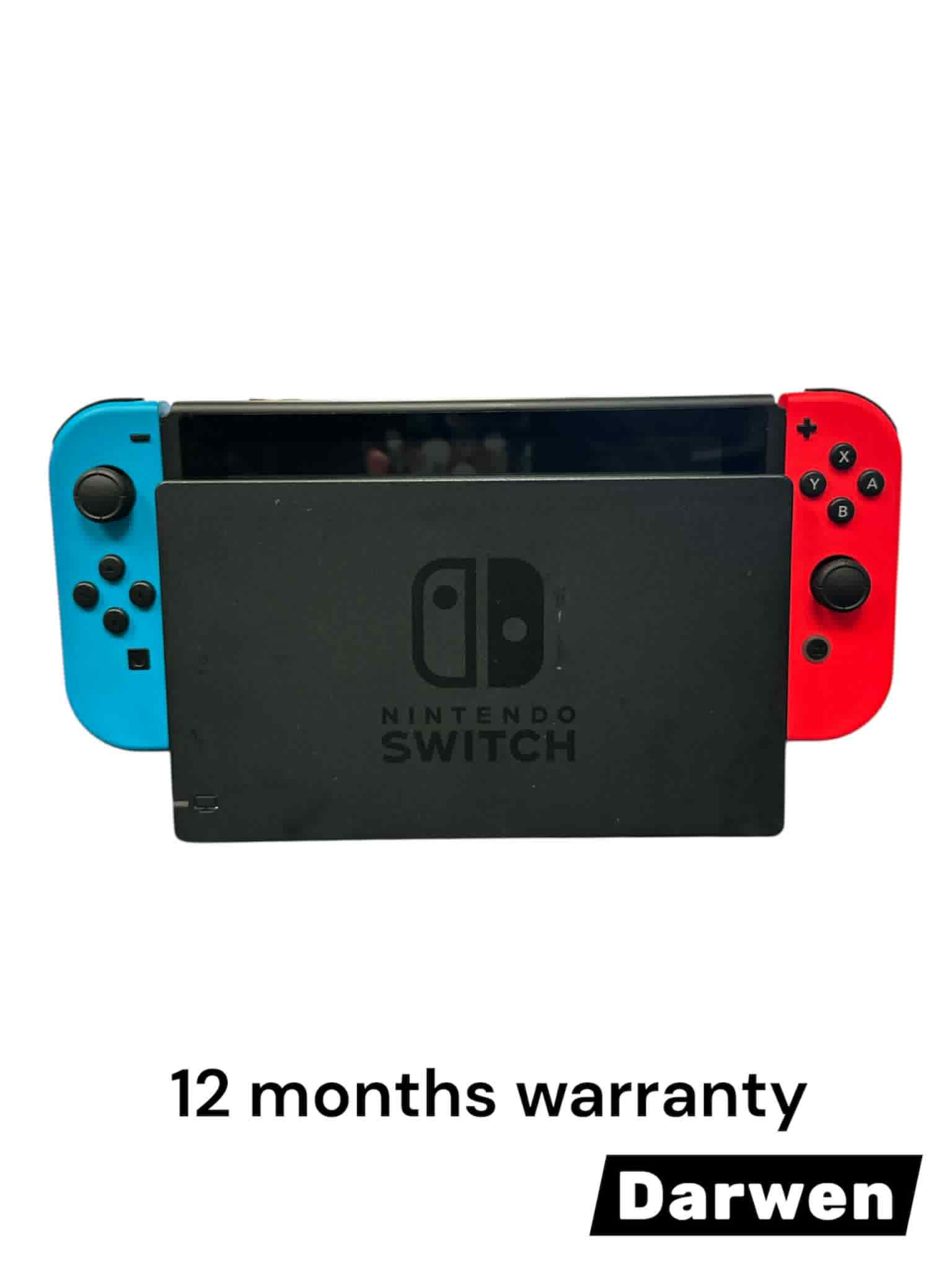 Nintendo Switch (Neon Red/Blue)