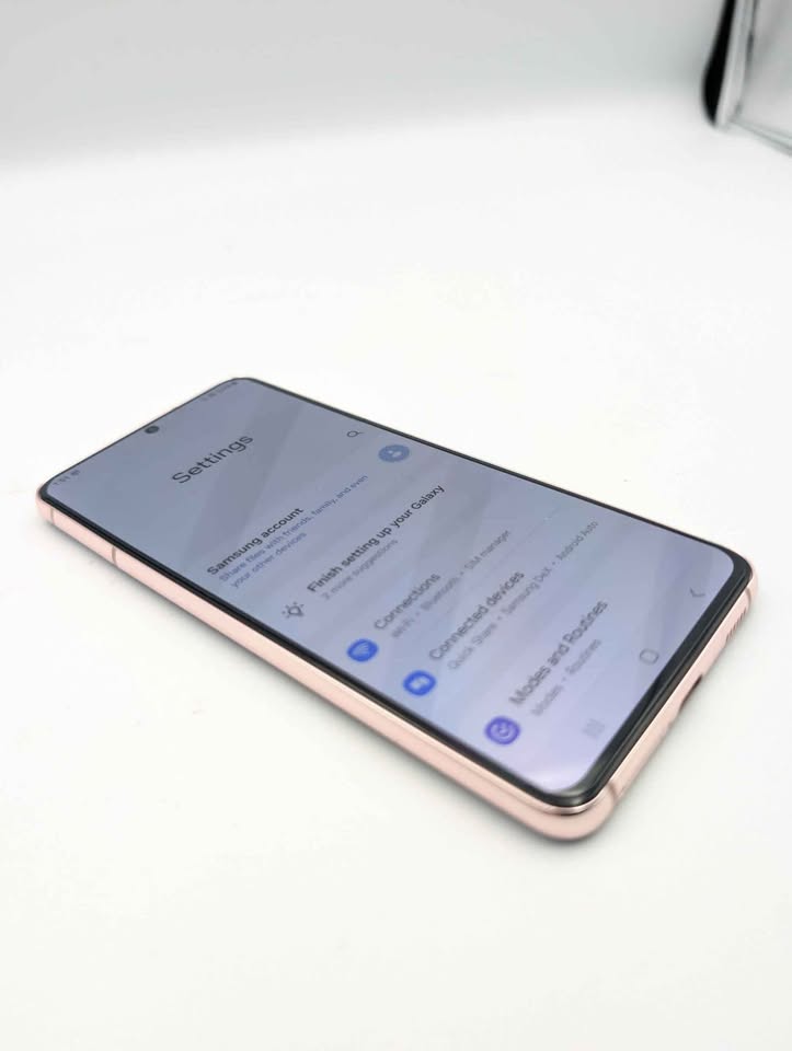 Samsung Galaxy S21 Mobile Phone - 128GB - Violet - Open Unlocked - Unboxed