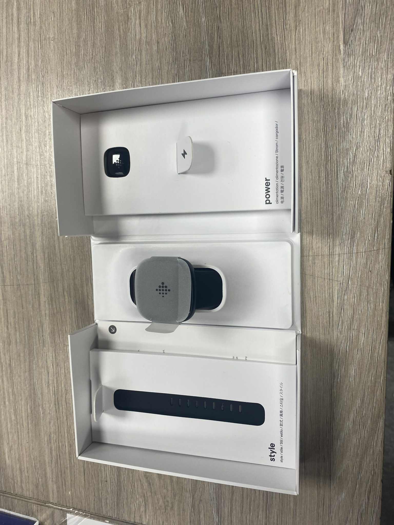 Fitbit versa 4