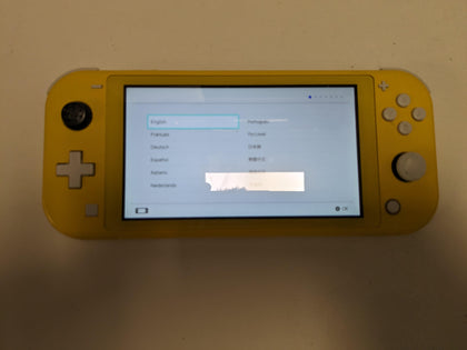 Nintendo Switch Lite (Yellow).