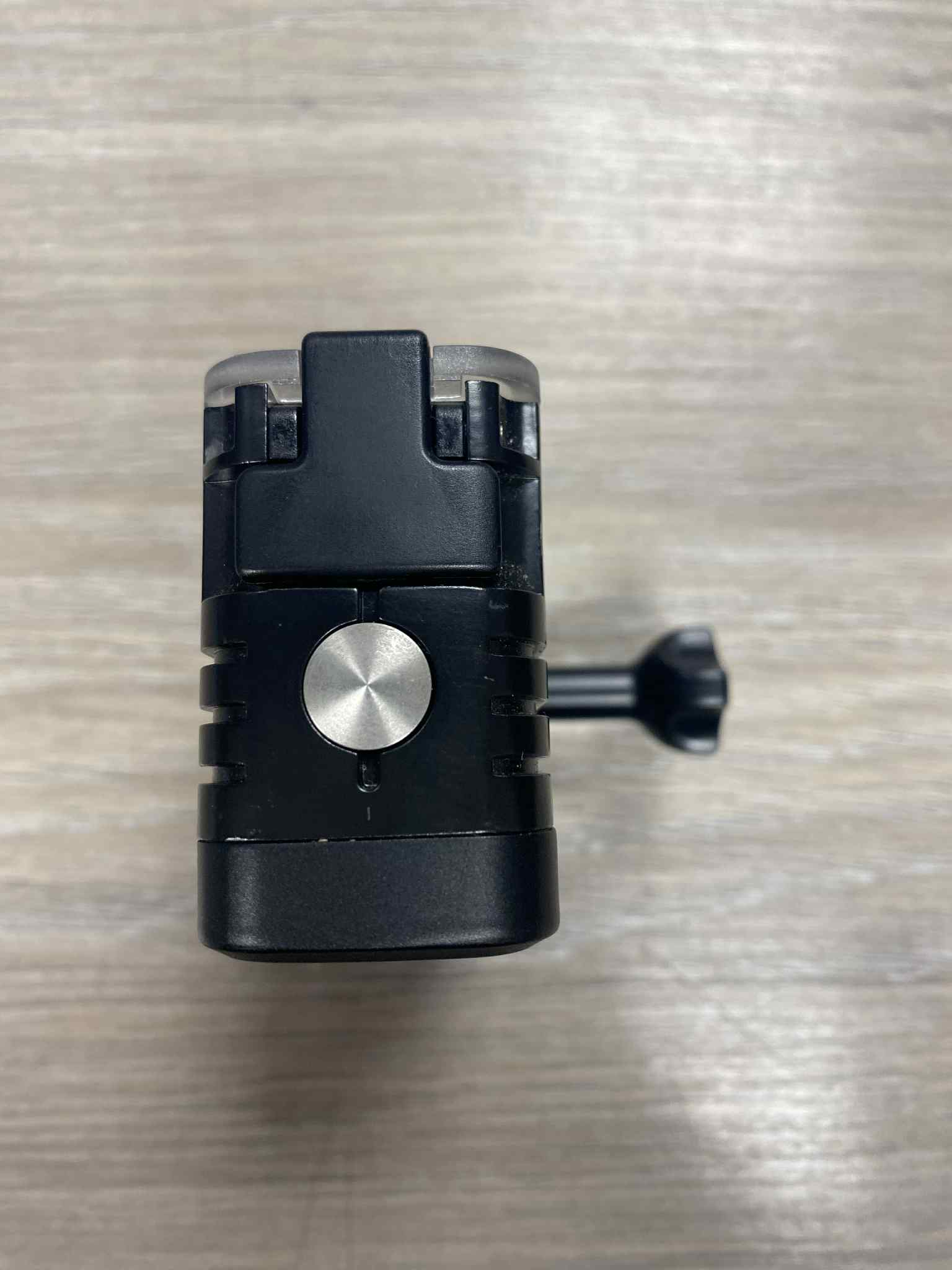 GO PRO LIGHT ACCESSORY