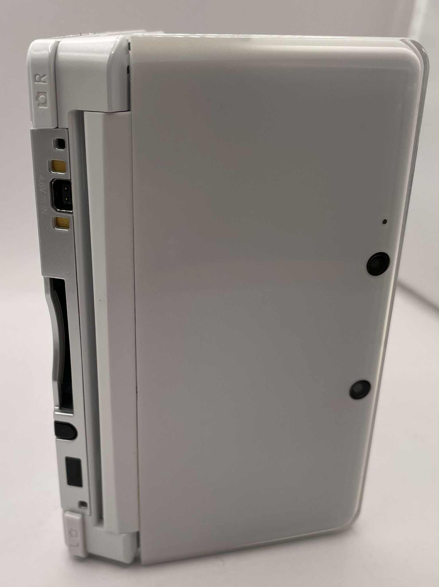 Nintendo 3DS Console - White