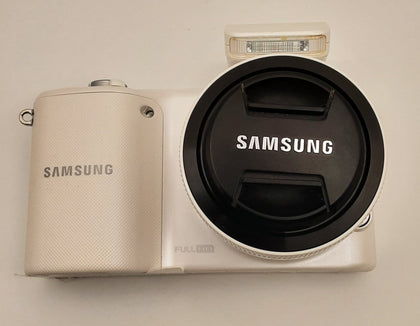Samsung NX2000 camera