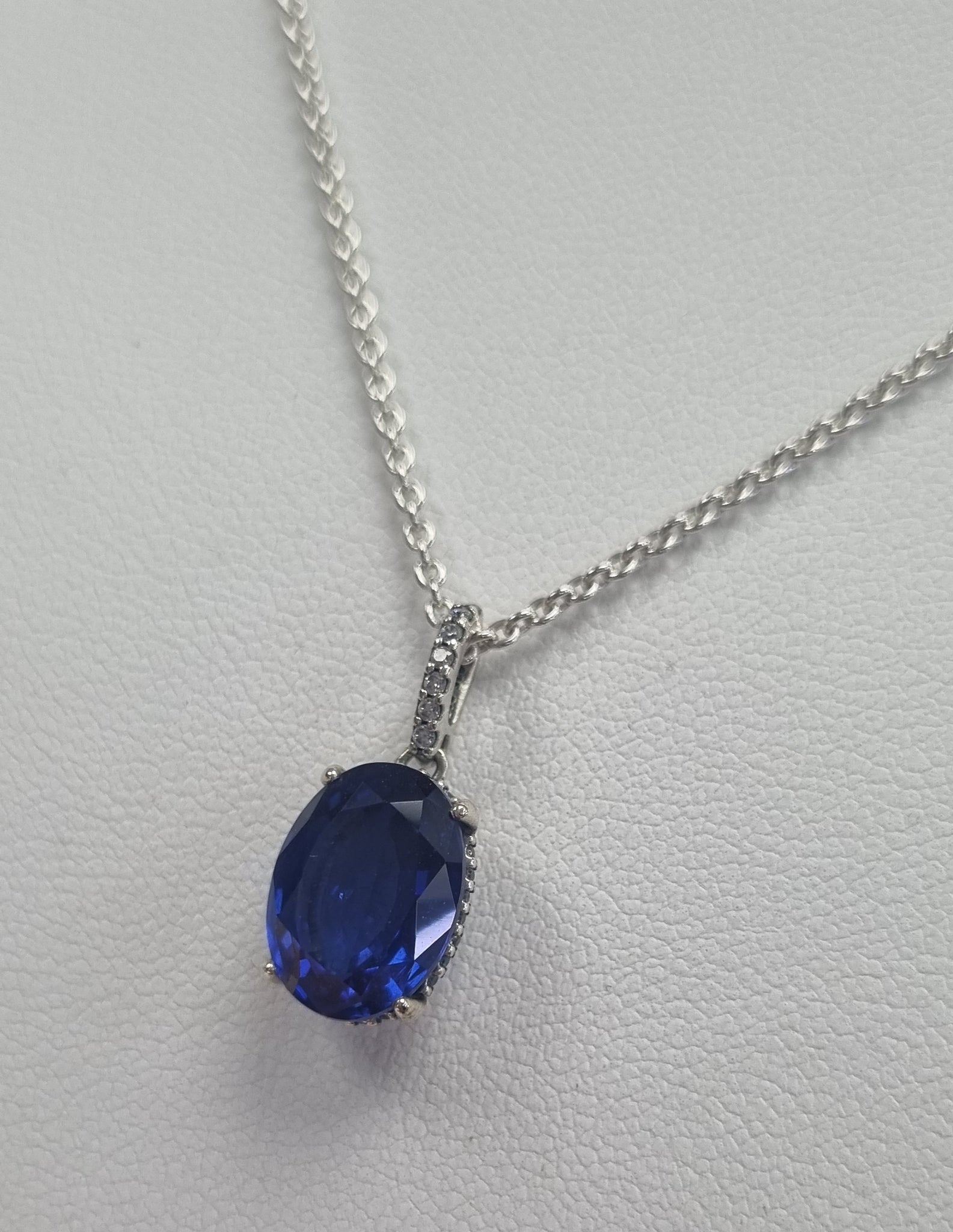 Pandora sparking halo necklace blue pendant boxed