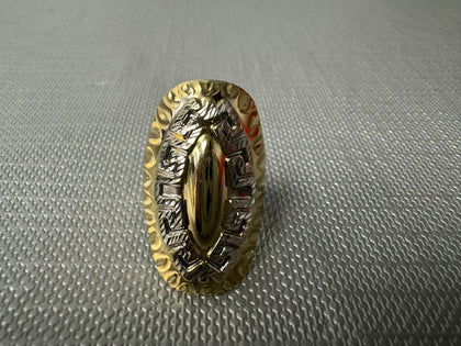 14ct Gold Large Oval Ring.