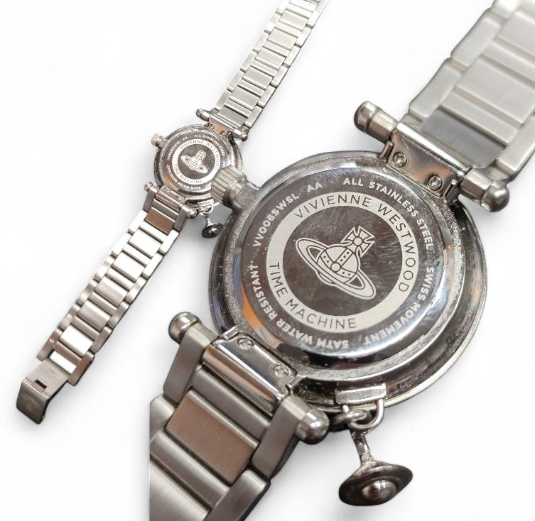 Vivienne Westwood Ladies Orb Watch VV006SL( SPARES or REPAIR )**Boxed**