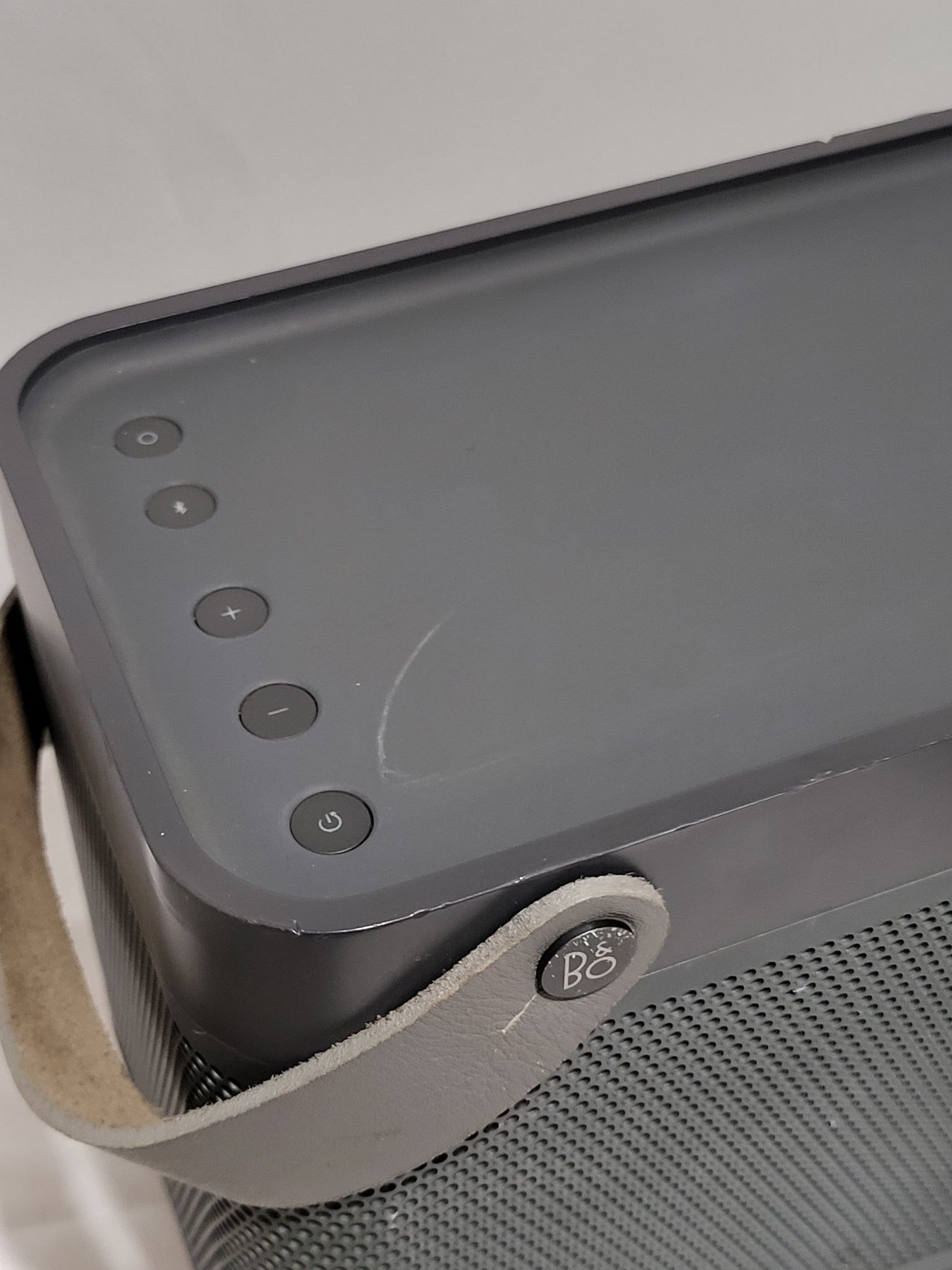 Bang & Olufsen Beolit 17 Wireless Bluetooth Speaker - Stone grey