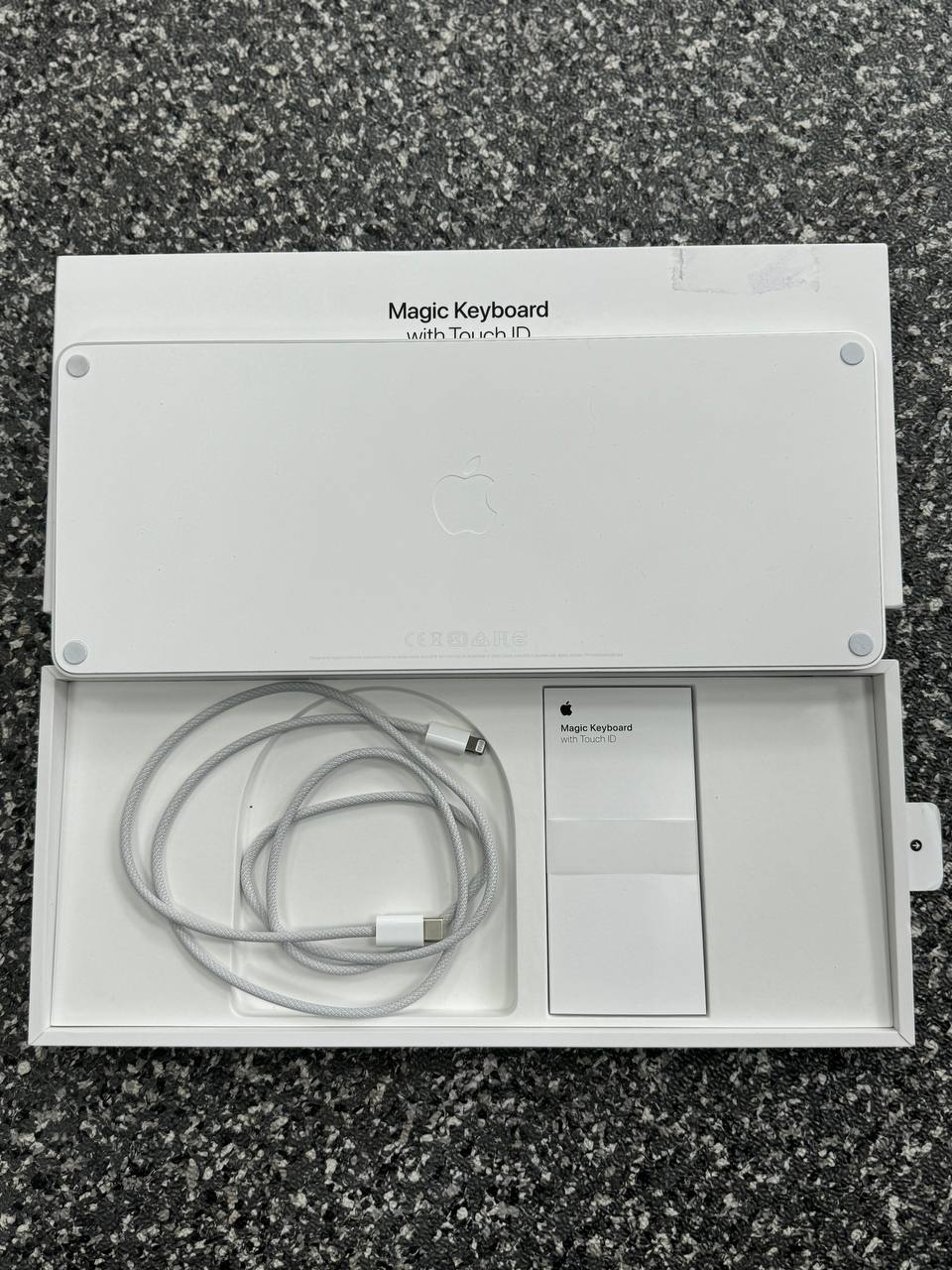 Apple Magic Keyboard with Touch ID (A2449) ** Collection Only - Wythenshawe **