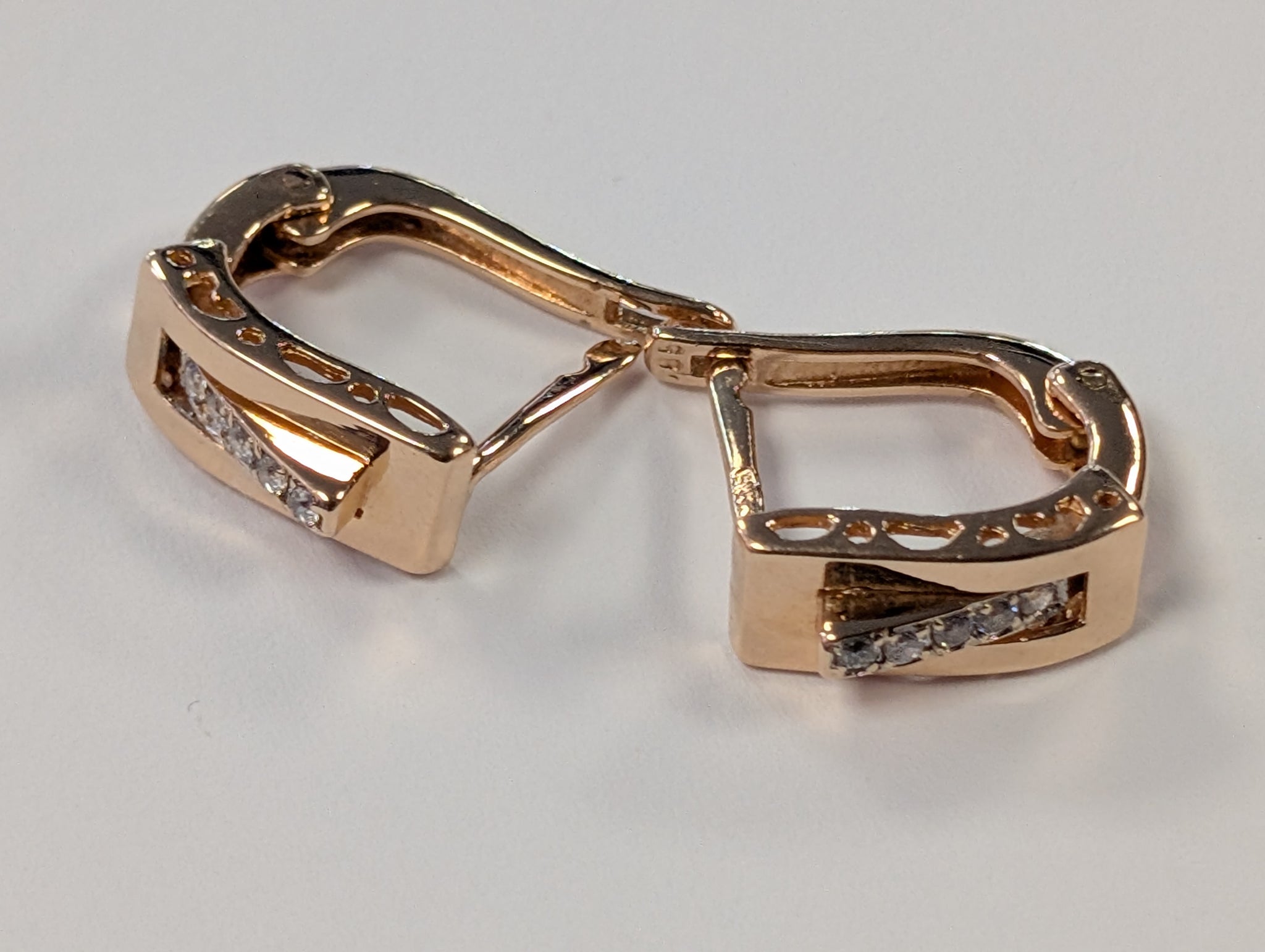 14ct Gold CZ earrings