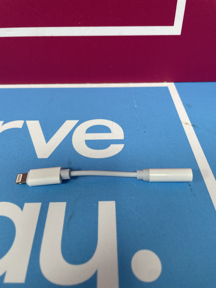 LIGHTNING TO 3.5MM HEADPHONE JACK FOR IPHONE UNBOXED.