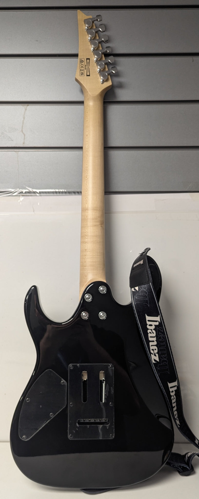 Ibanez Gio GRX70QA, Transparent Red Burst