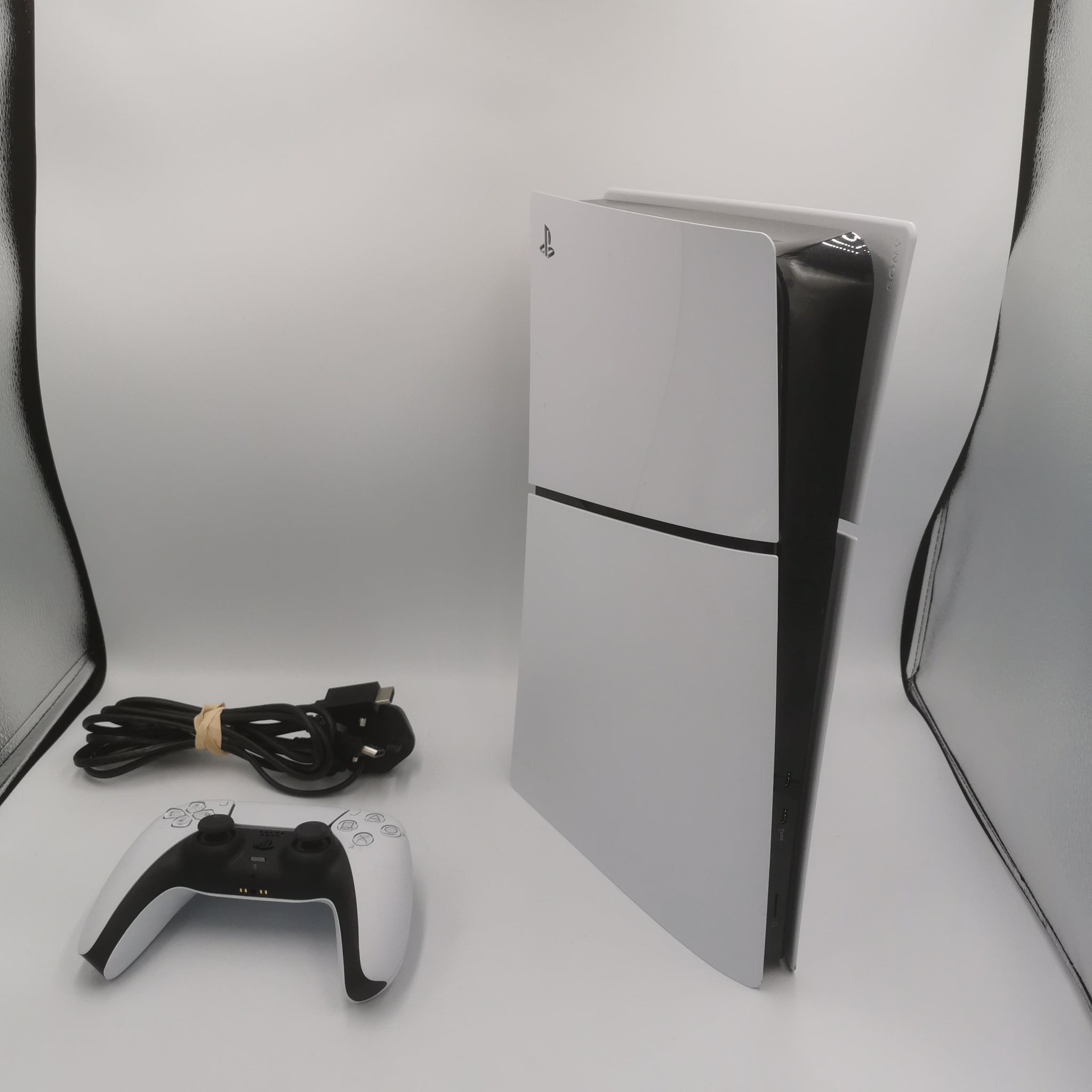 Playstation 5 Slim Digital Edition Console, 1TB, White, Unboxed with 1 controller and power cables