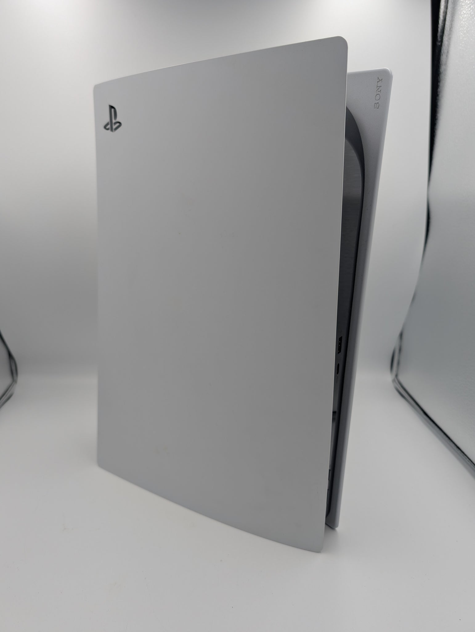 Playstation 5 Console, 825GB, White, Boxed