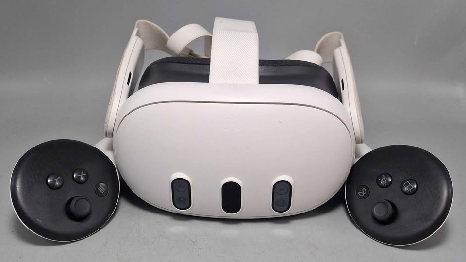 Meta Quest 3 VR Headset (With Controllers) - 512GB | Cash Generator