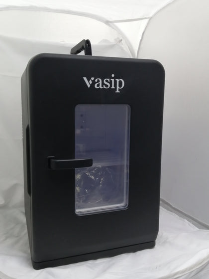 Boxed Vaspin thermoelectric cooler/warmer.