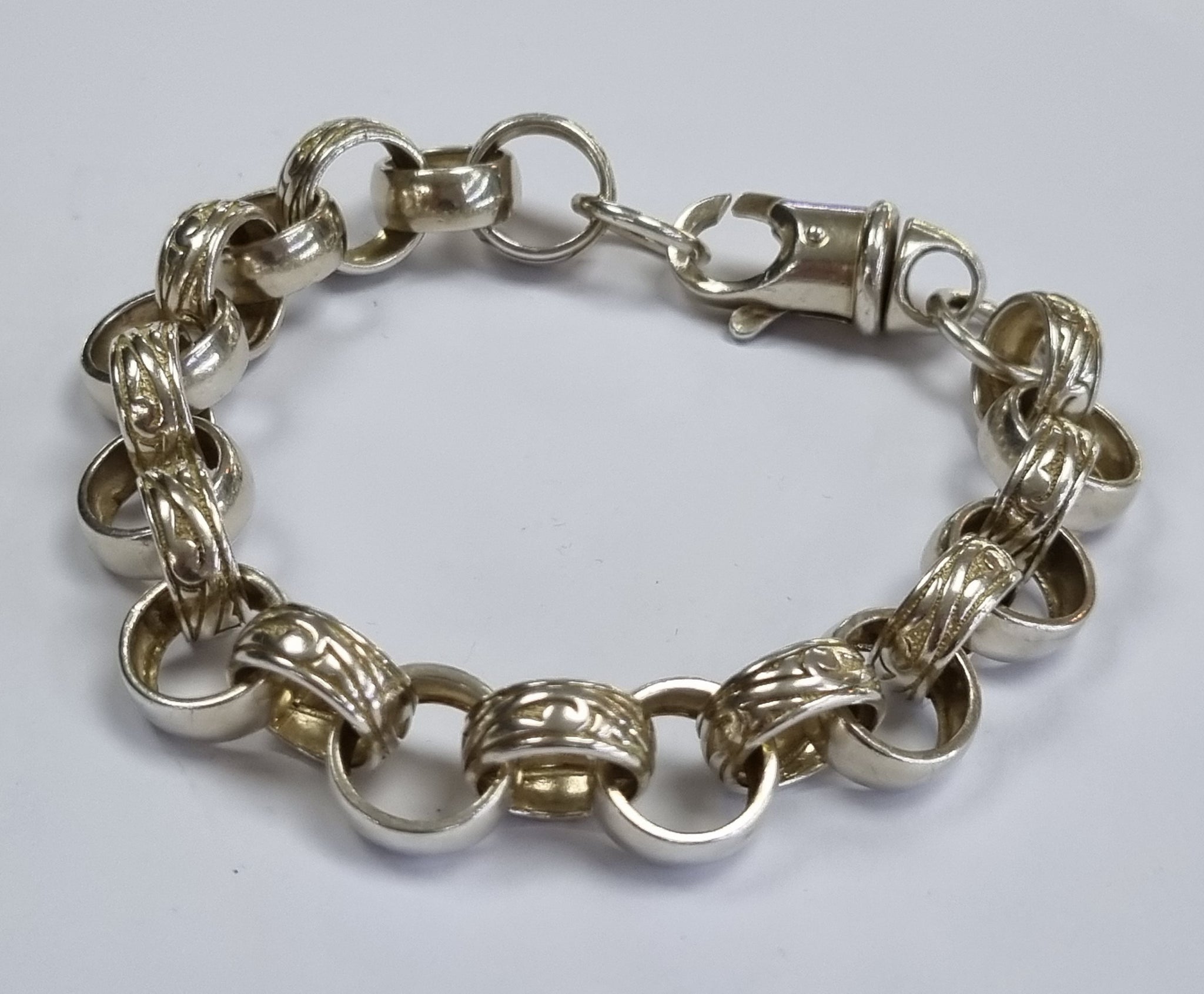 Silver Belcher bracelet 9"