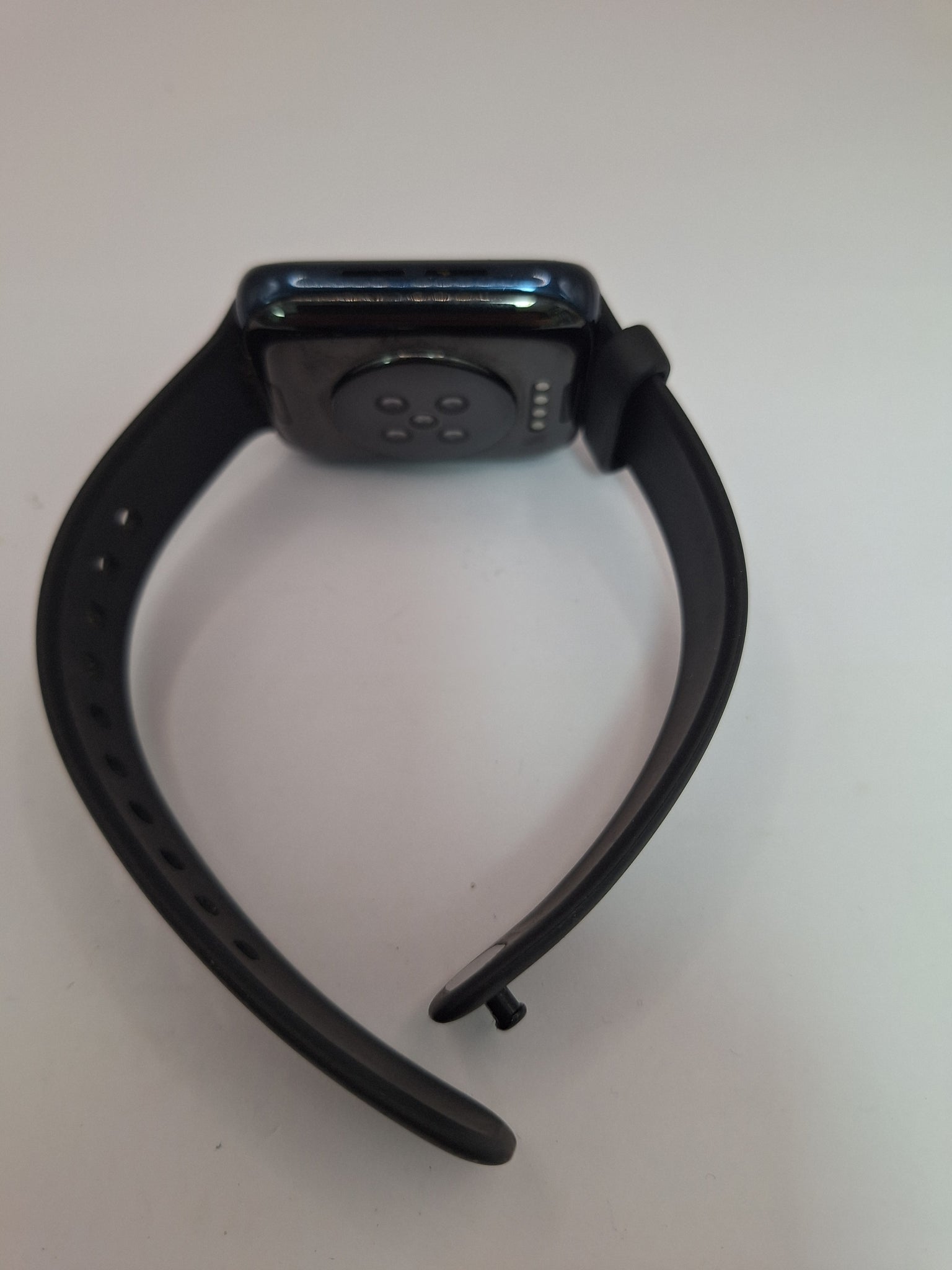Oppo Watch 46MM Black, WiFi  BLACK STRAP ,COMES WITH CHARGER ,NOT IN ORIGINAL BOX.