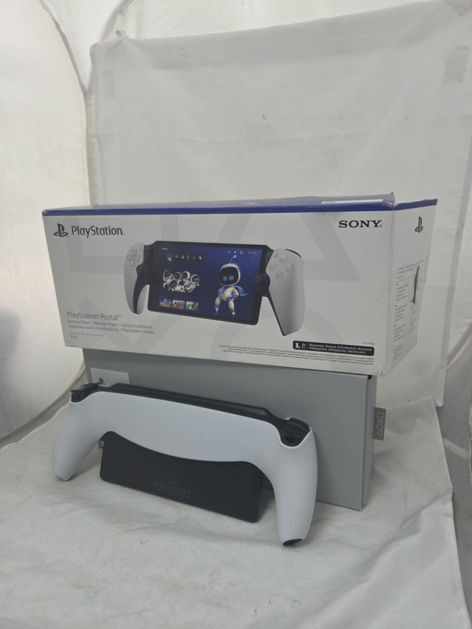 PlayStation Portal Remote Player , white , boxed