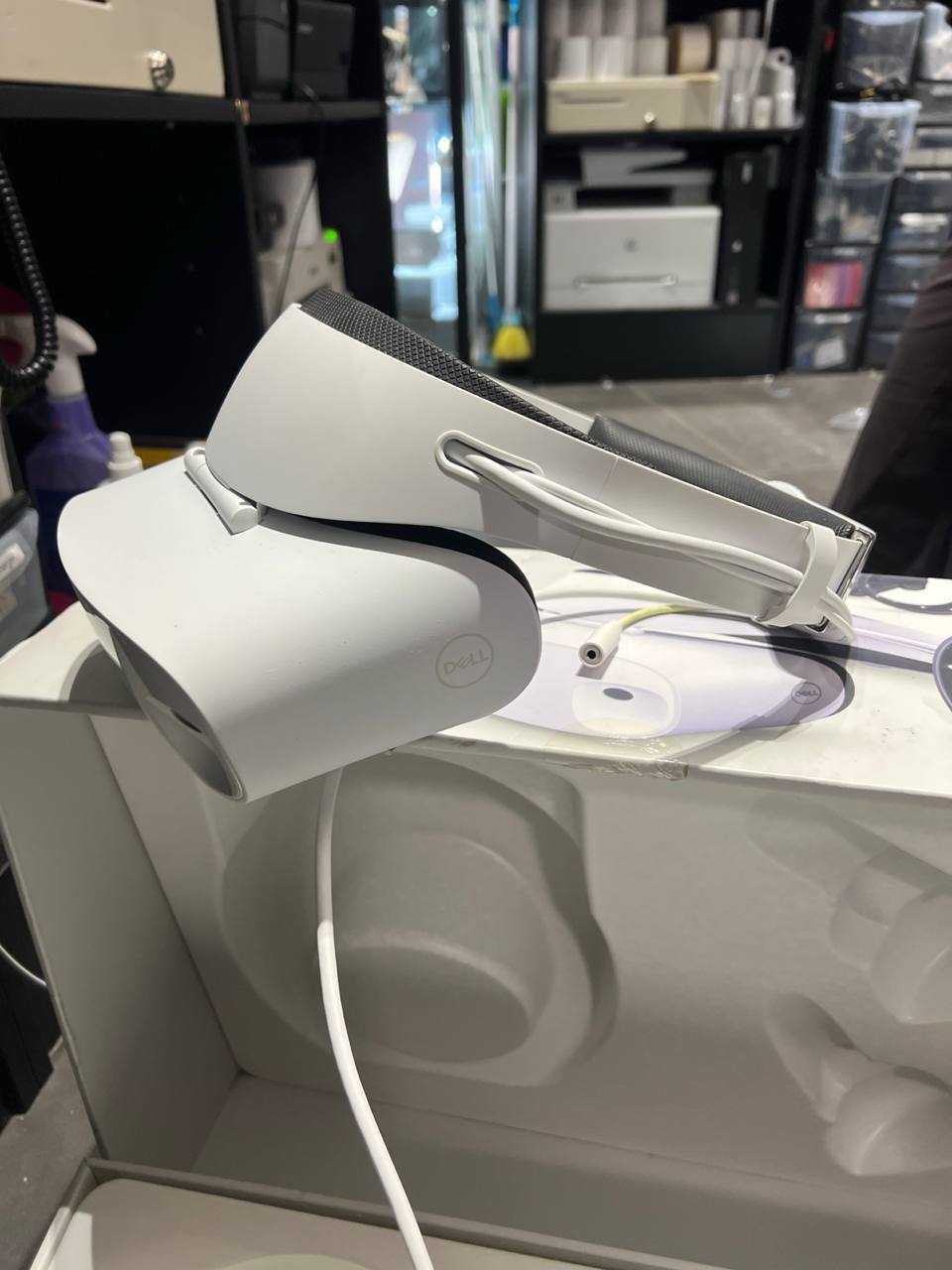 Dell Visor Headset With Motion Controllers VRP100 - White