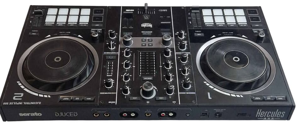 Hercules Inpulse 500 DJ Controller + Decksaver - SERATO and Djuced compatible