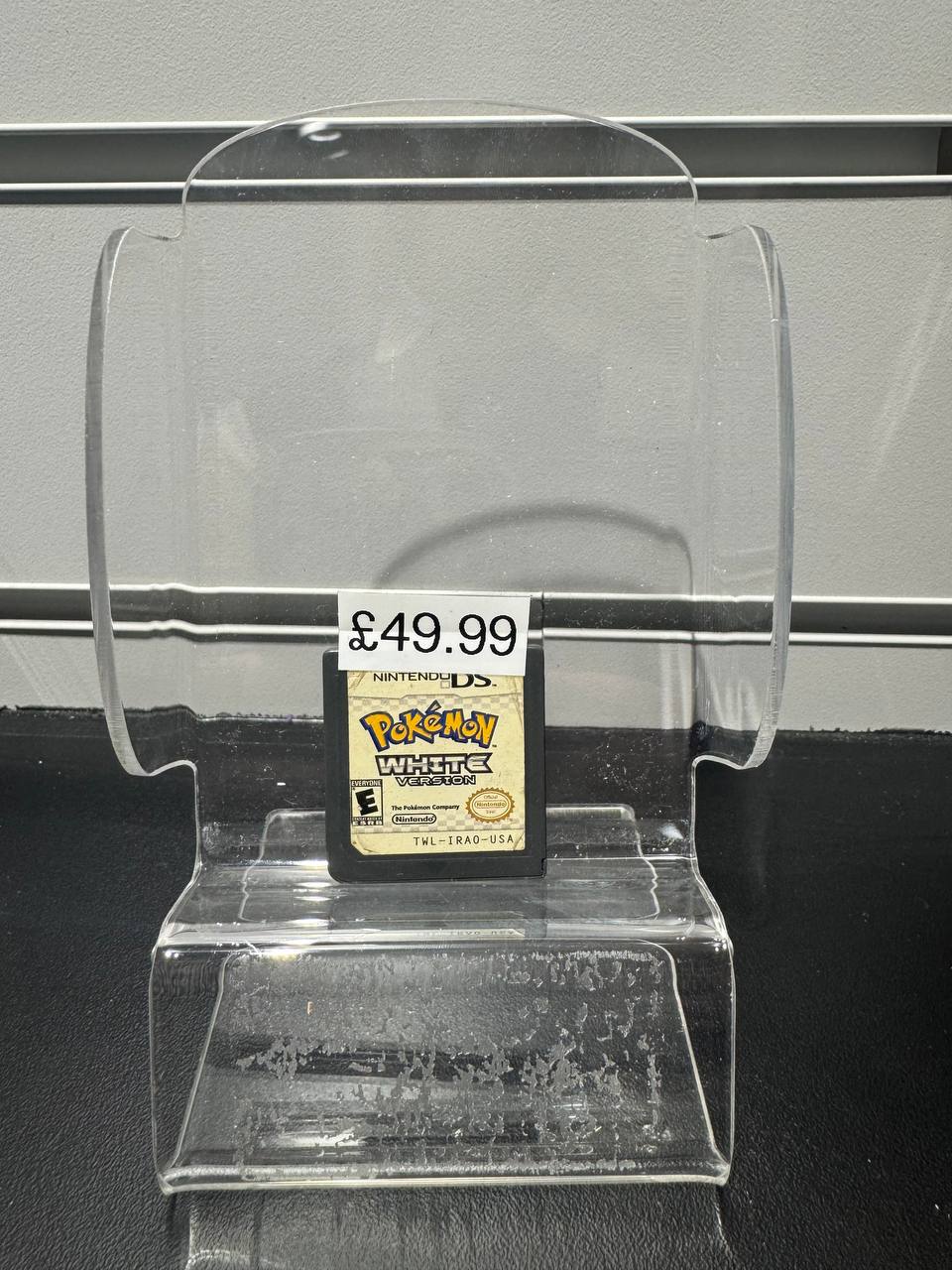 ** SALE ** Pokemon White Version (US) (Game Only)