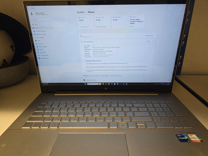 hp envy 11th gen core i7 16gb iris x graphics