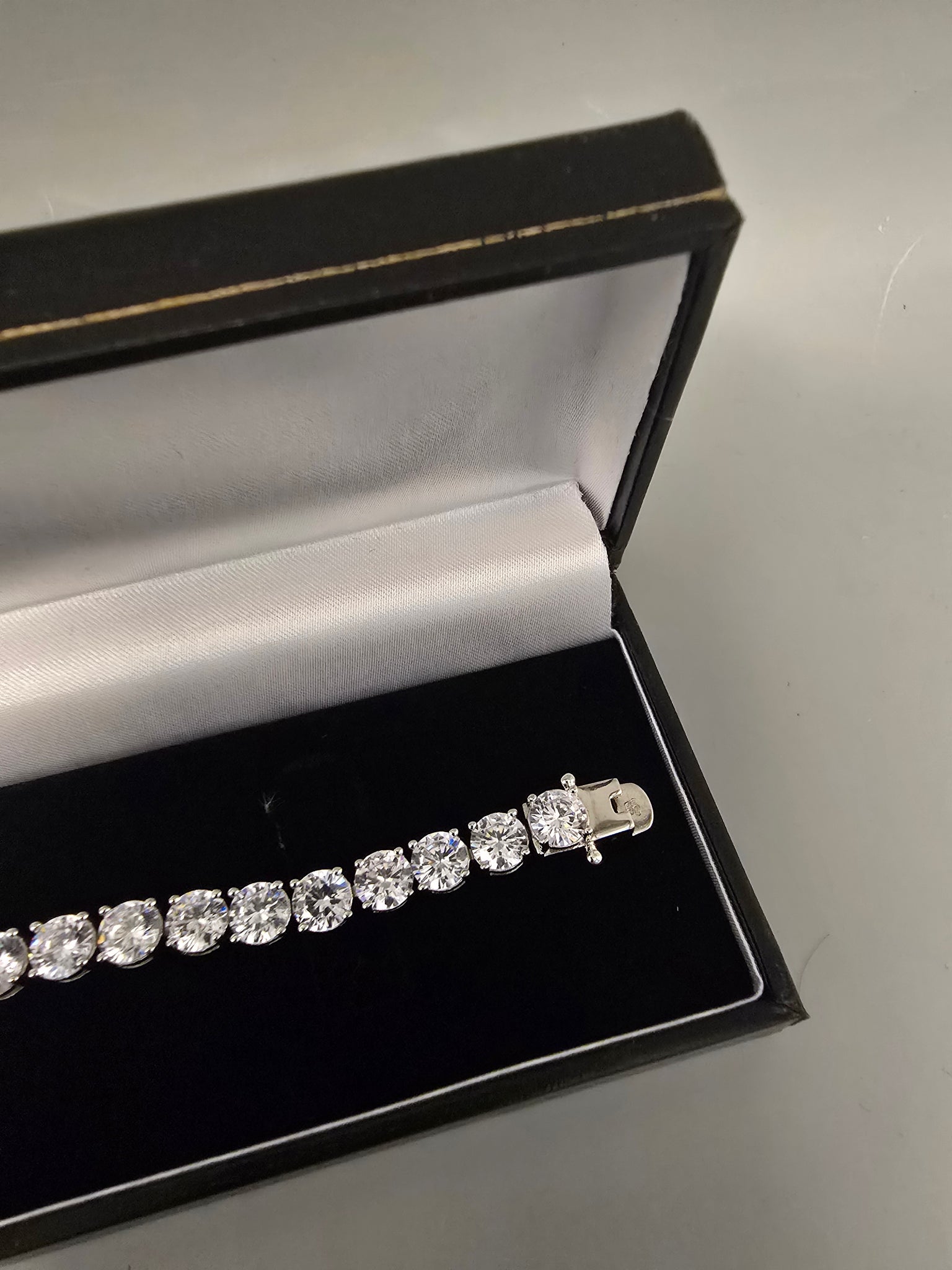 Silver 22.1G 925 CZ B/LET *BRAND NEW