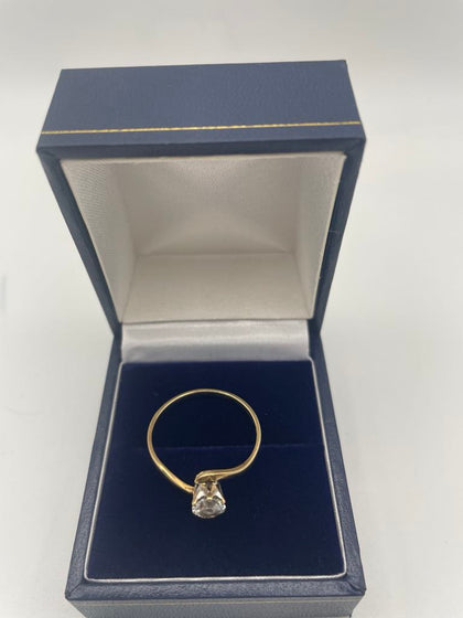 9ct gold ring