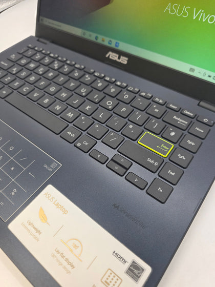 Asus Sonicmaster Laptop