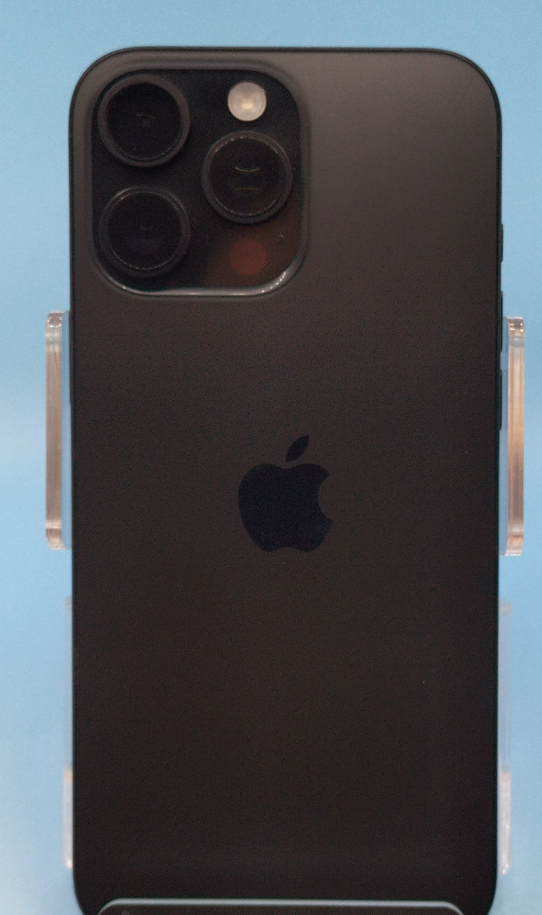 Apple iPhone 16 Pro Max.