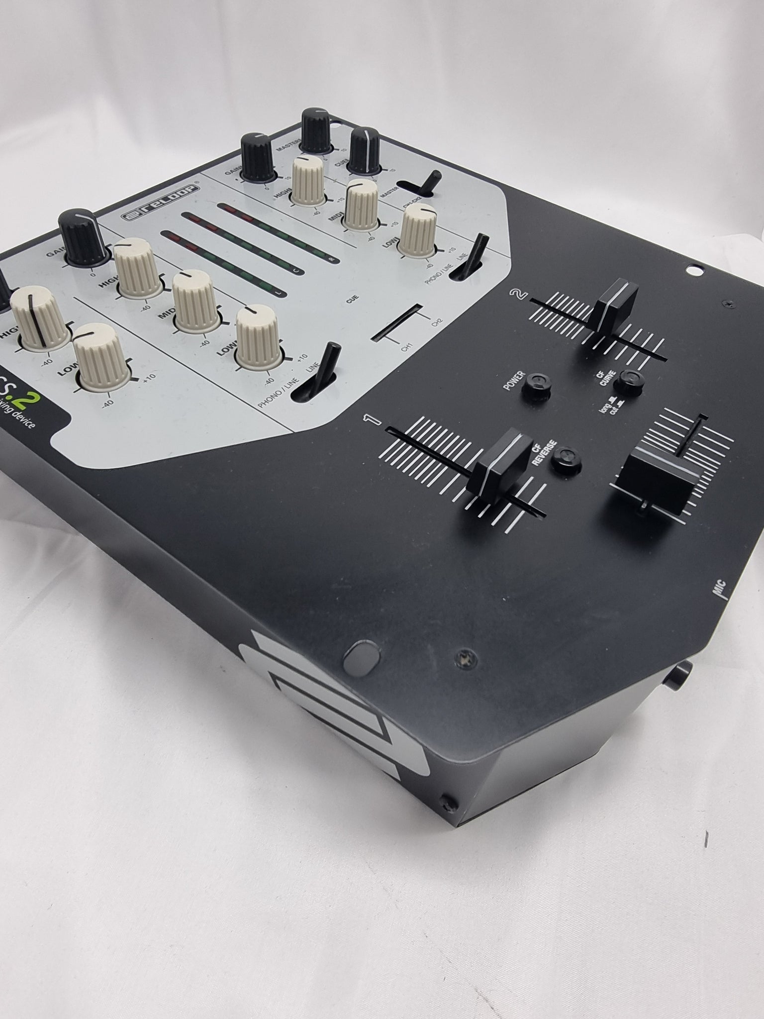 Reloop Access 2 - 2 channel professional audio mixer