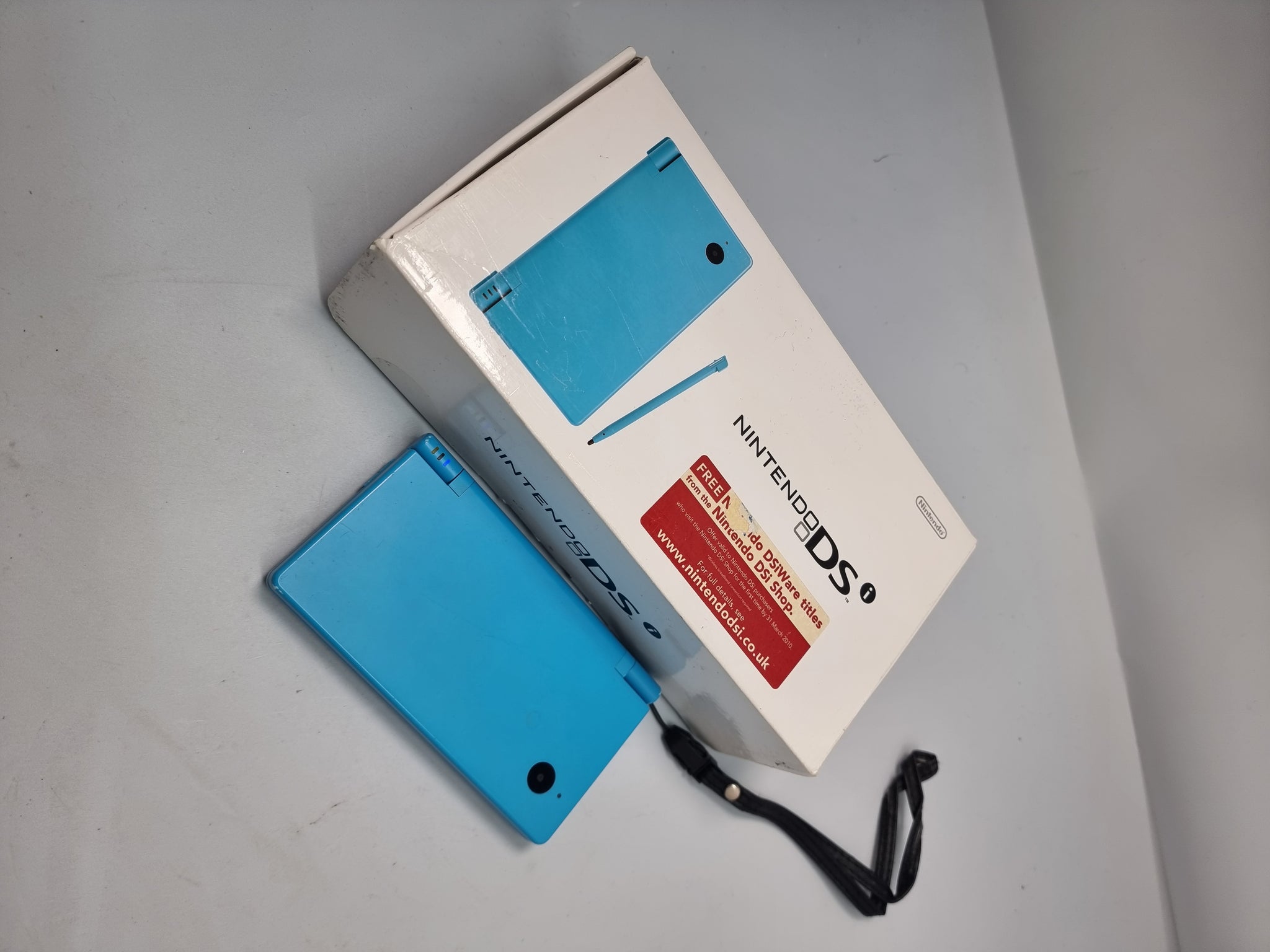 Nintendo DSi Handheld Game Console - Blue - Boxed