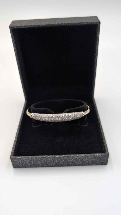 9ct Yellow Gold Cubic Zirconia Bangle Bracelet - 6.39 Grams