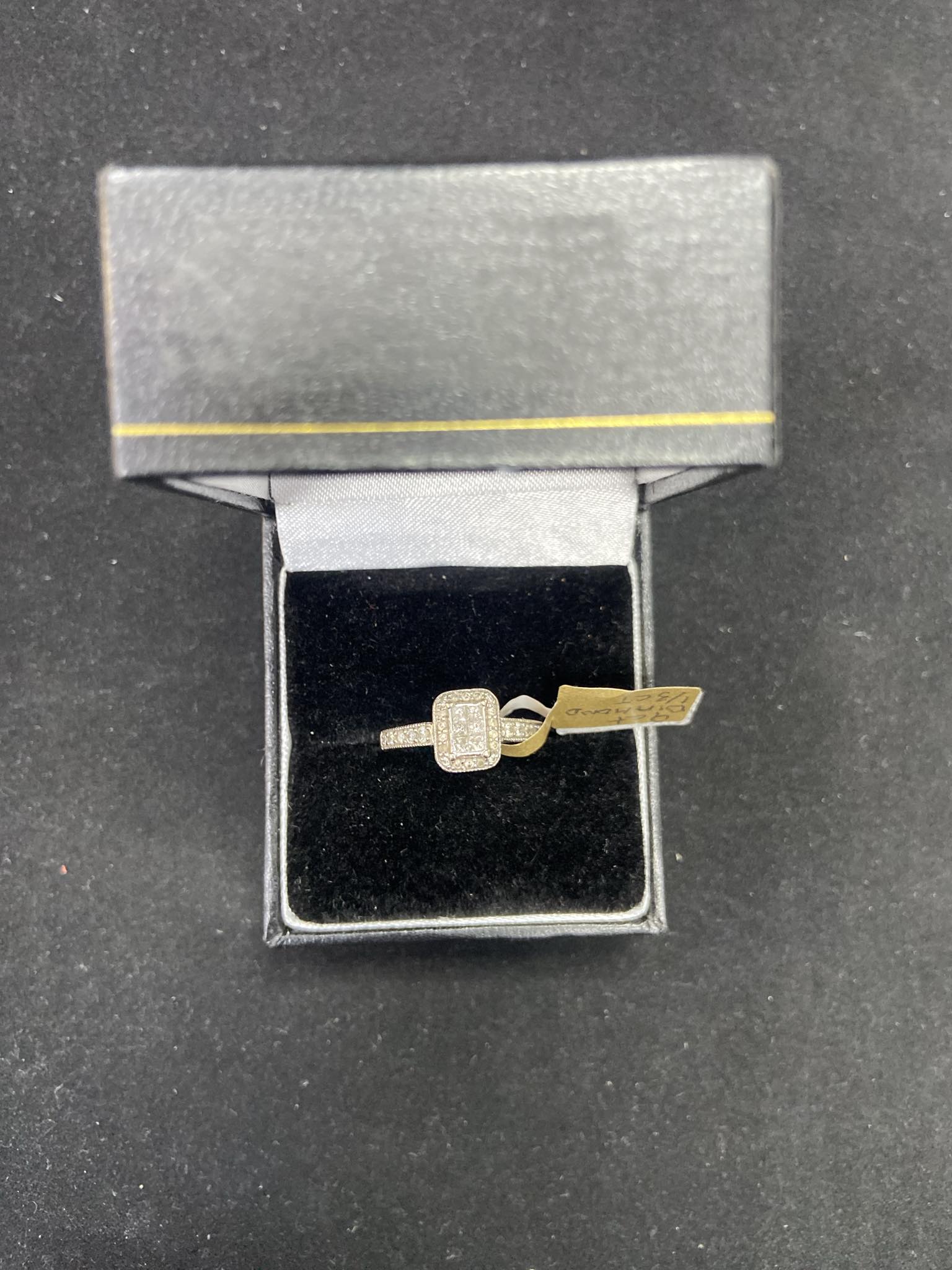 9ct White Gold Diamond Ring 1/3ct (Size I/J) 2.9g