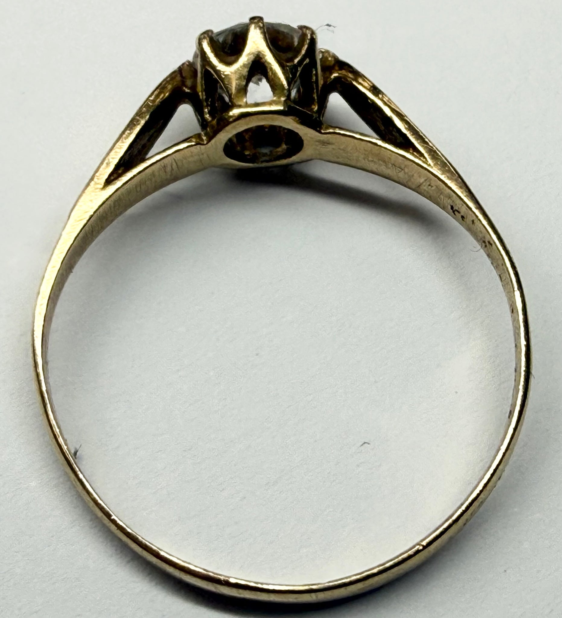 9ct Gold solitaire ring with CZ stone size M