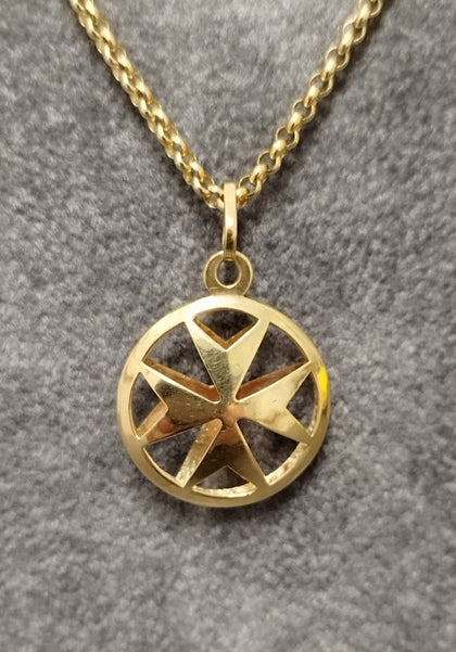 9ct Yellow Gold  Double Sided Domed Maltese Cross Pendant & 18.5