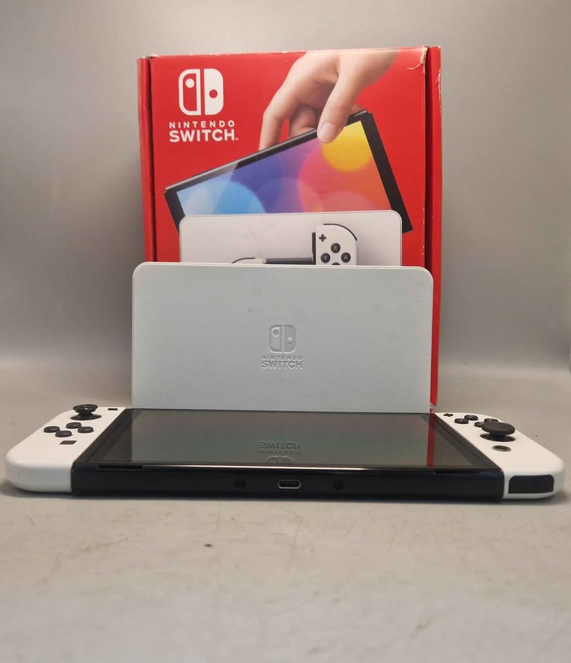 Nintendo Switch OLED Console 64gb Boxed