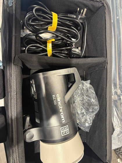 Elinchrom ELC 500 with carry case & power cable