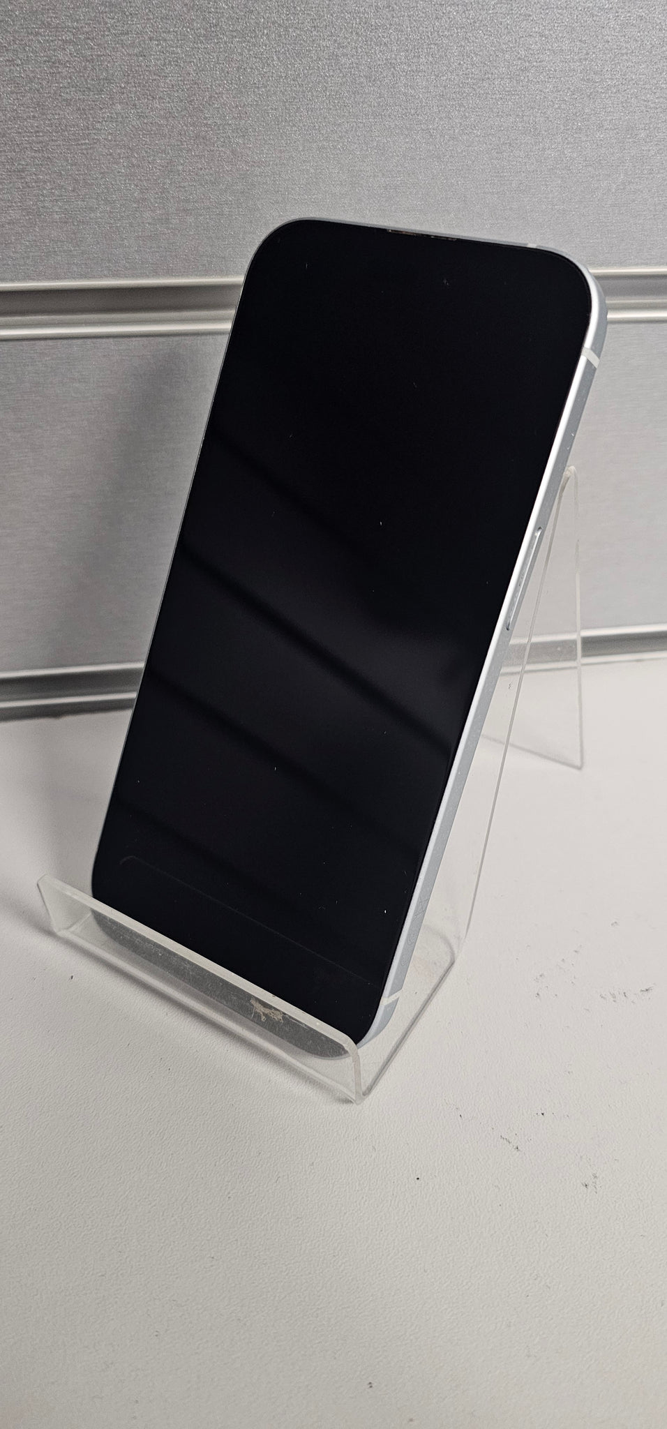 Apple iPhone 15 - 128 GB - 89% BH