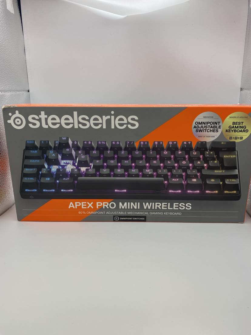 Steelseries Apex Pro Mini Wireless Keyboard