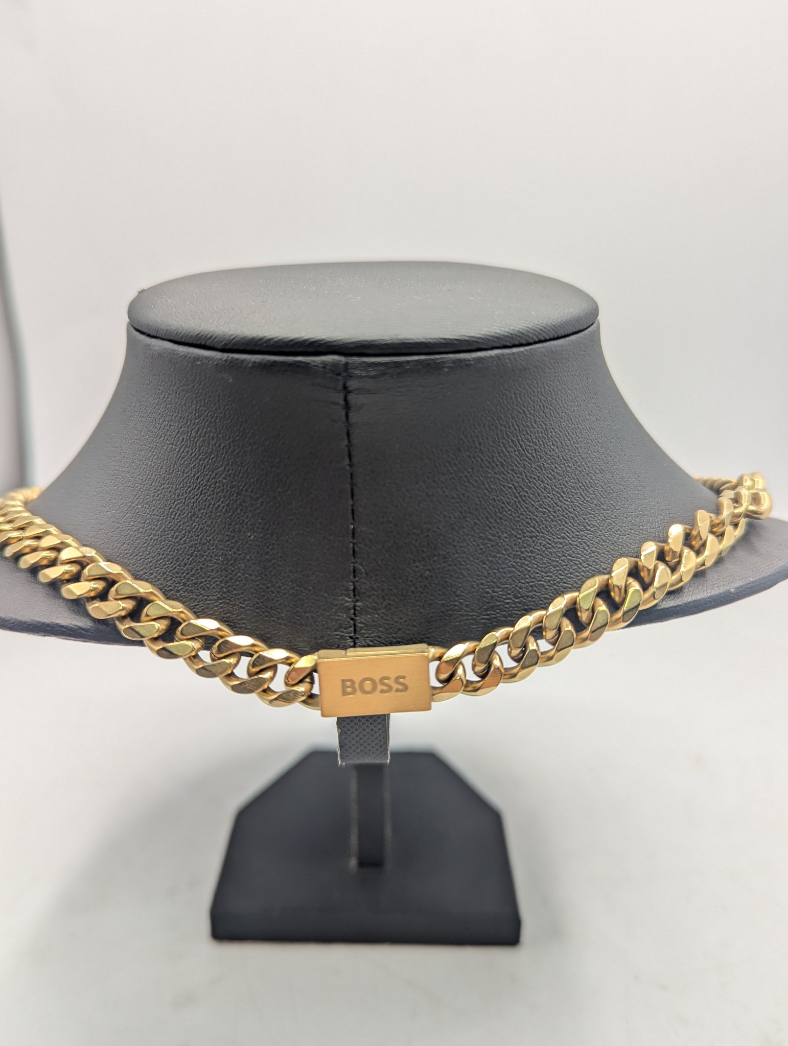 BOSS Kassy Men's Chain Necklace 22"