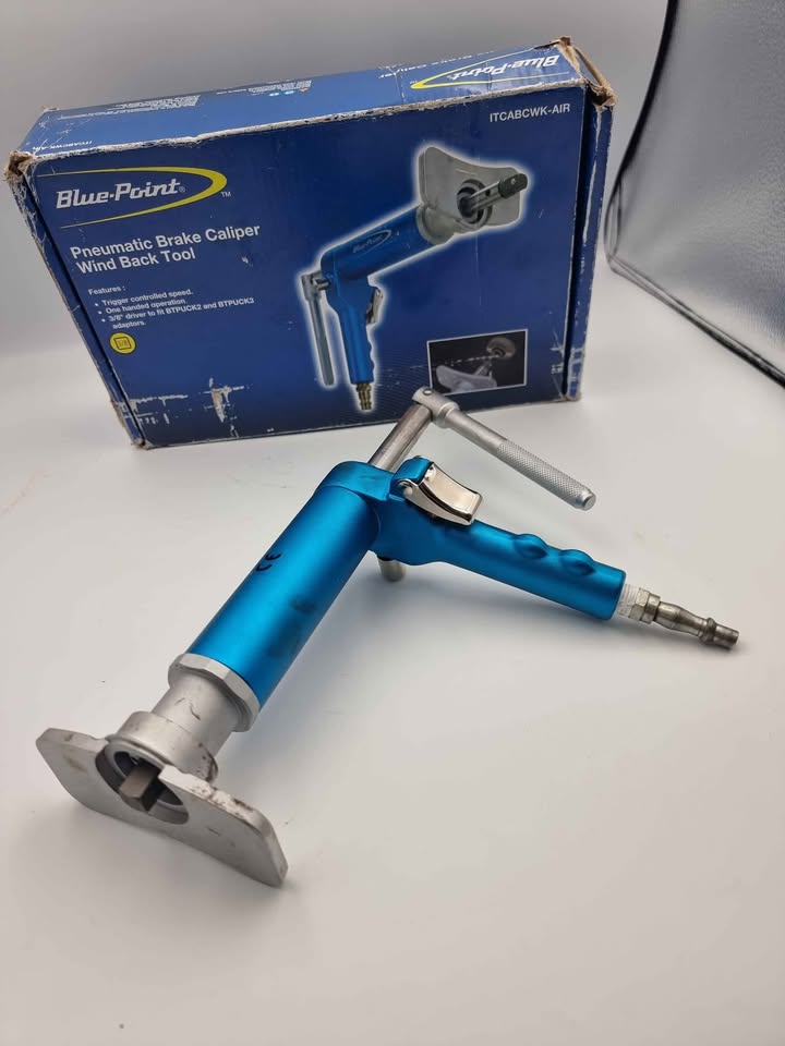 Bluepoint (Snap On) Pneumatic Air Powered Brake Piston Wind Back Tool - Boxed In Excellent Condition