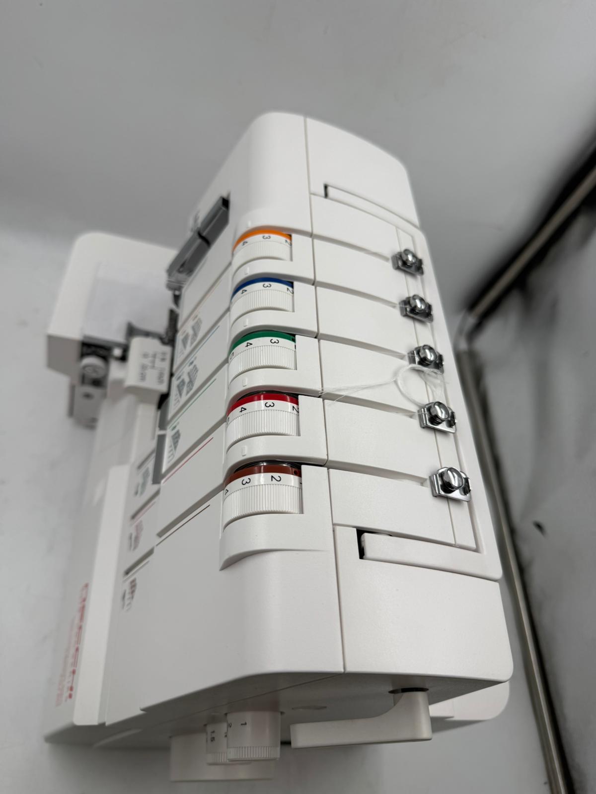 Necchi  4070 Pro Series Overlocker