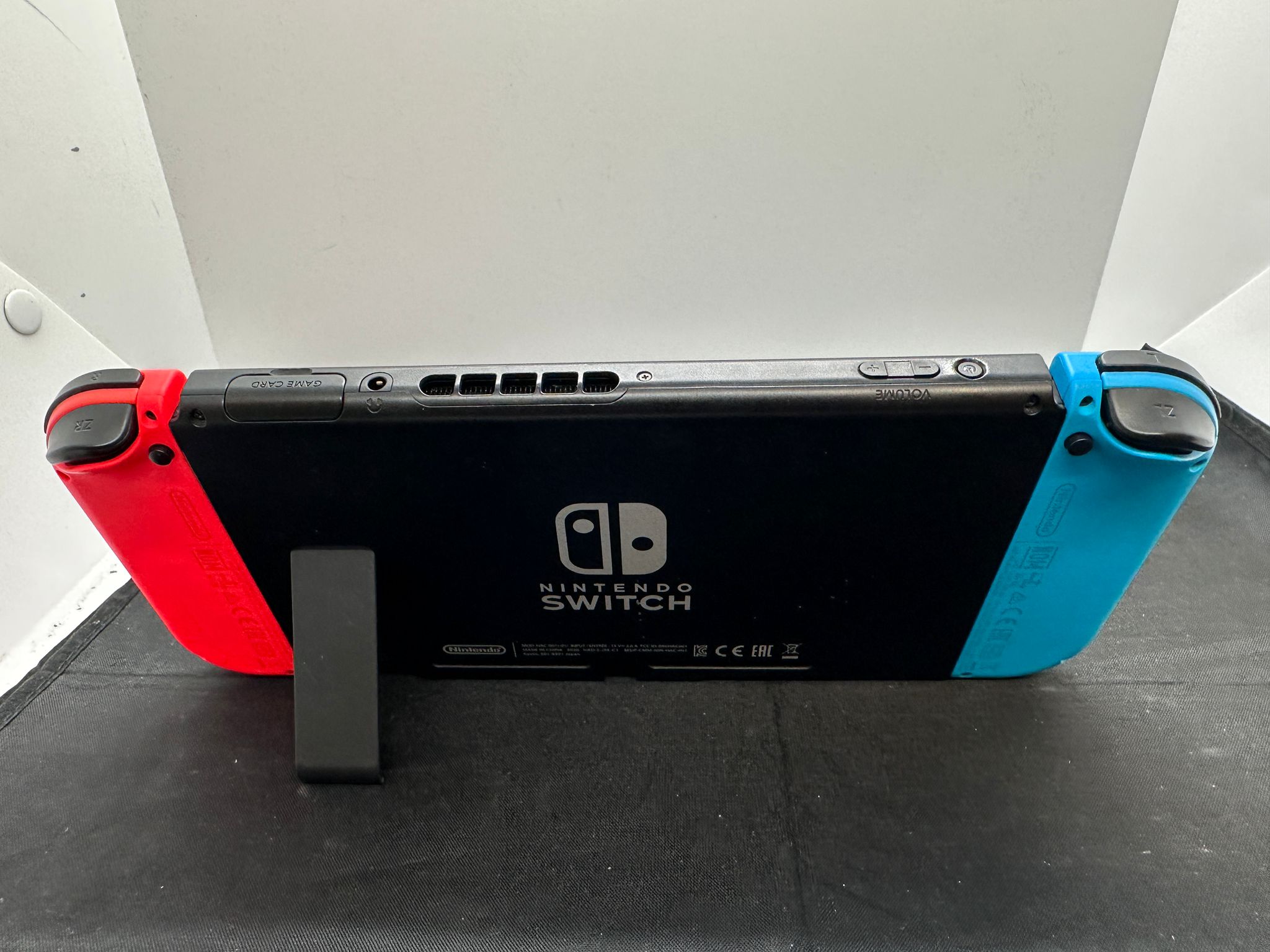 Nintendo Switch Console Boxed (Neon Red/Blue)