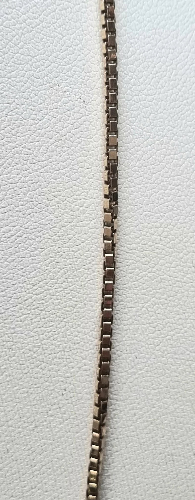 9ct Gold Box Chain 22"