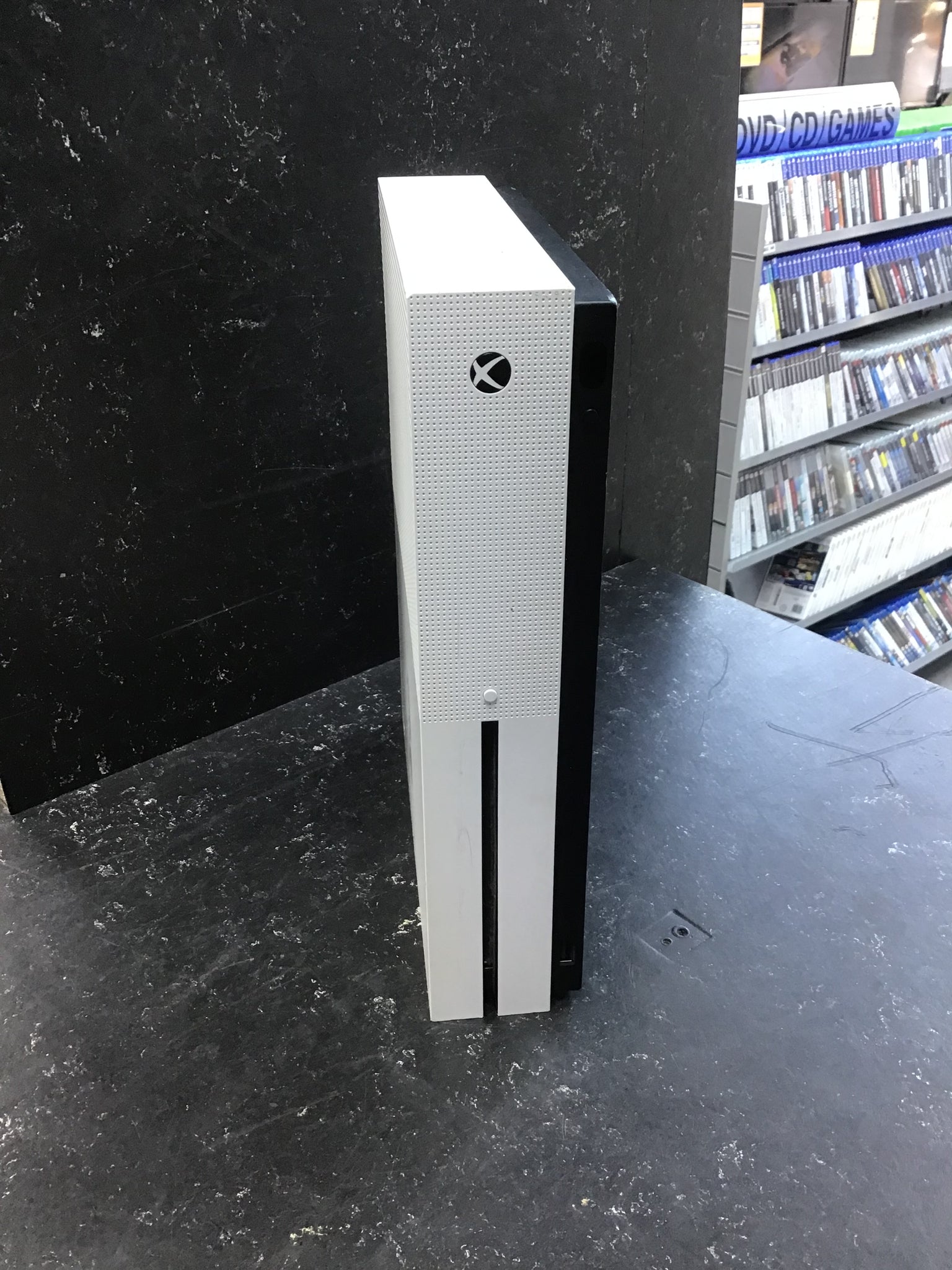 Microsoft Xbox One S White 1TB