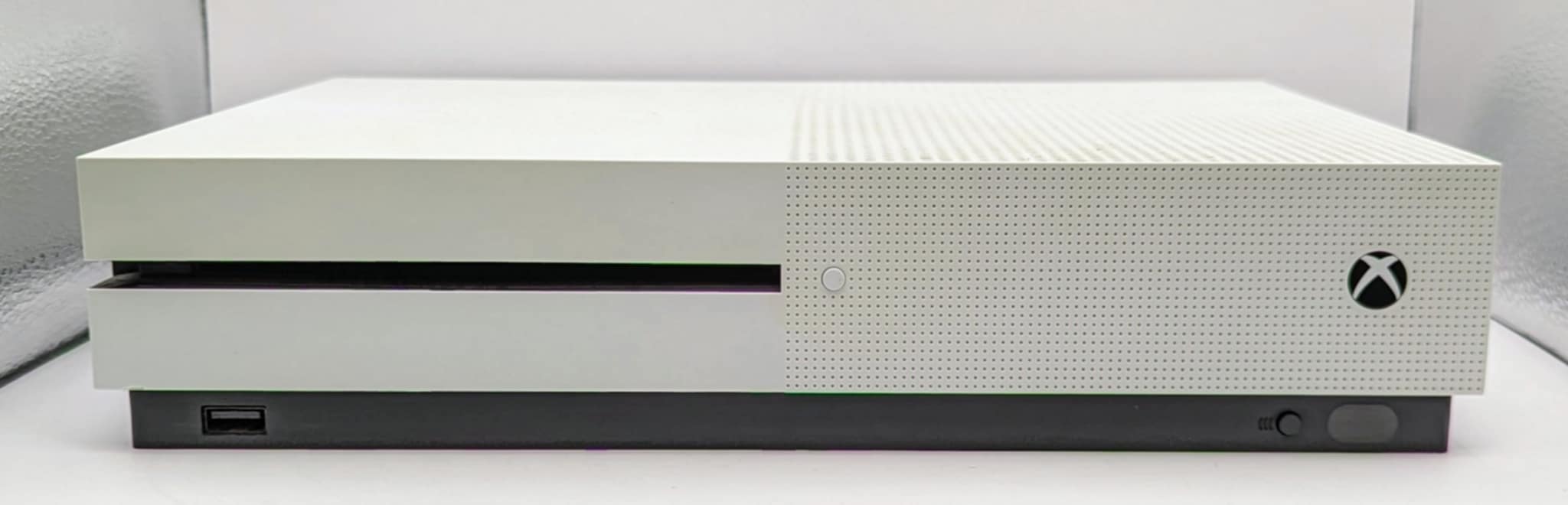 Xbox One S Console, 500GB, White, Unboxed, No Pad, Case Stain