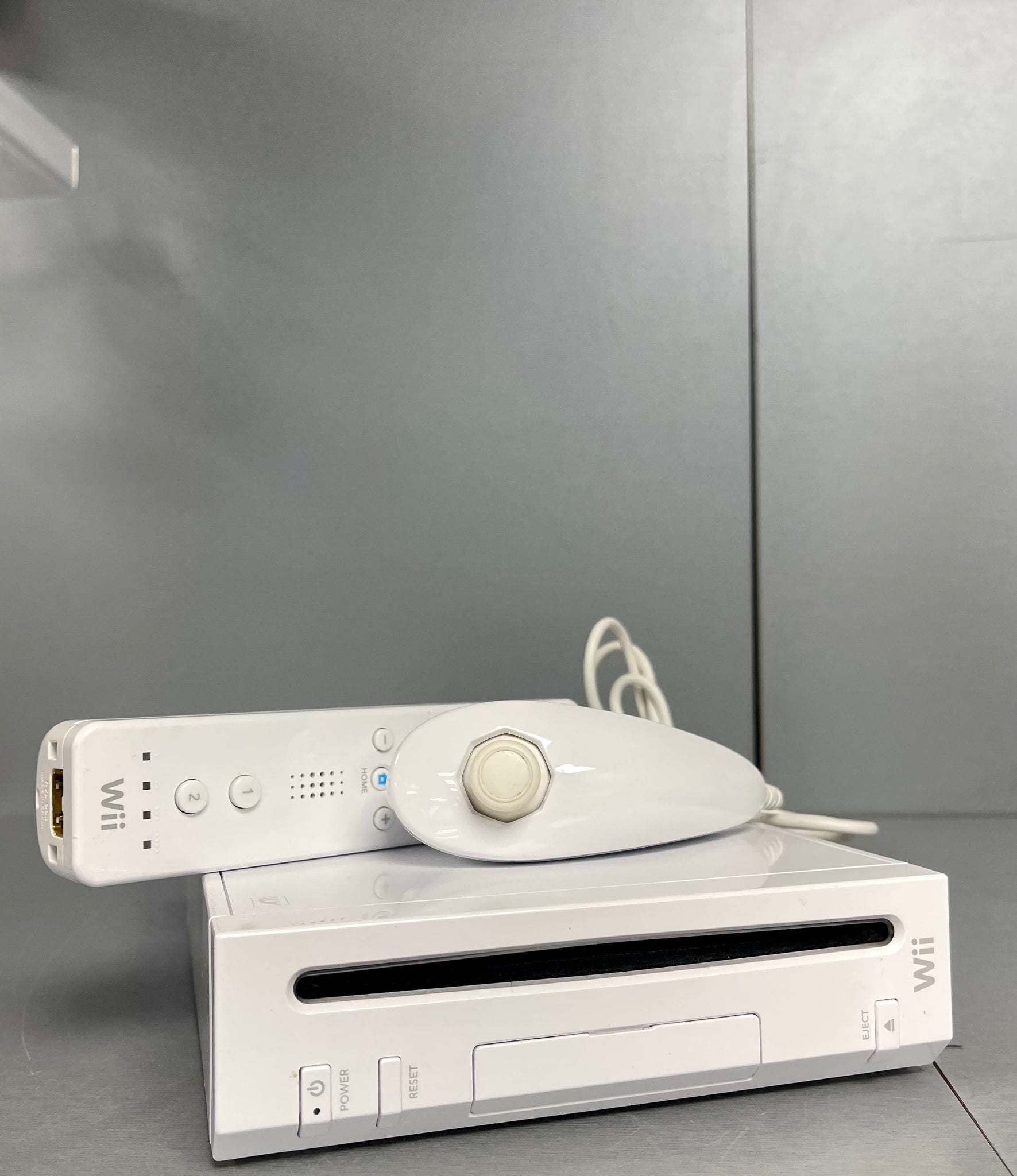Nintendo Wii White Console Bundle **Unboxed**